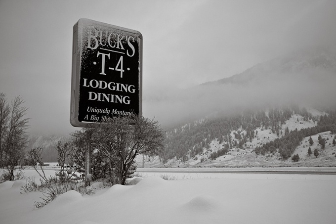 Lodging & Dining at Buck's T-4